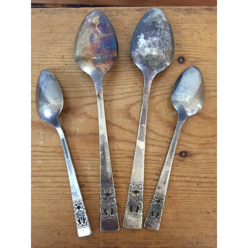 Lot 4 Vtg ONEIDA Community Plate Silverplate Flatware Serving Tea Spoons